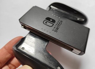 Grip ufficiale Nintendo per Switch