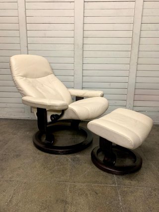 Sillón Stressless Consul Beige Cuero.