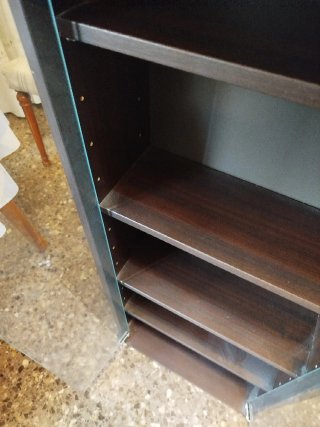 Vitrina de cristal y madera alto 1 metro