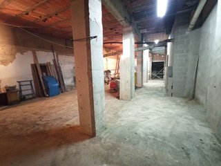 Local comercial en venta en Santa Rosa - Can Mariner en Santa Coloma de Gramanet