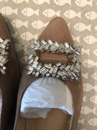 Zapatos ante topo con pedrería