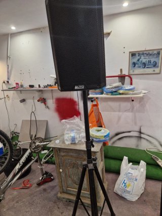 Alto TS210 Alt avoz Profesional 1100W
