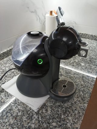 Cafetera DeLonghi Negra
