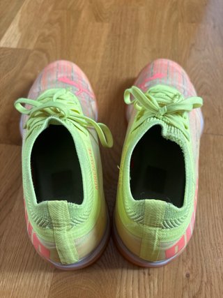 Zapatillas Puma Verde y Naranja Adrenalite