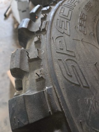 4 Ruedas 4x4 235/85 R16 Especial Track