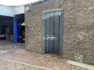 Nave industrial en alquiler en Valdepeñas
