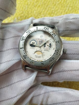RELOJ ESPECIAL RIP CURL A 40 EUROS