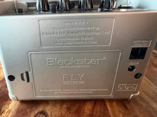 Blackstar Fly 3 Amplificador Guitarra