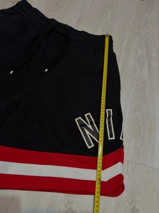 Pantalones cortos Nike air negros y rojos