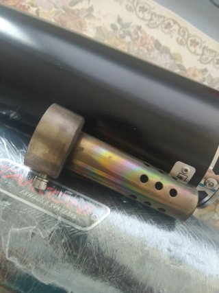 Escapes Takkoni.(Suzuki gsx750r 2000 2005) (Gsx60