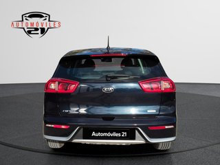 Kia Niro 1.6 GDi HEV 104kW (141CV) Concept