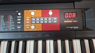 Teclado Yamaha PSR-F51