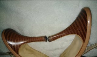 Tacones Izaura de Cuero Talla 37