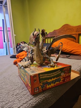 McFarlane Toys Dragones: Caída Reino