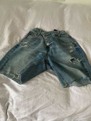 Pantalón vaquero corto del Zara talla 13-14