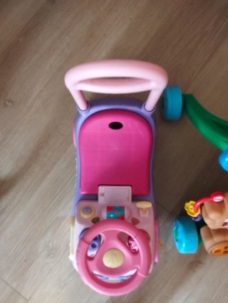 Juguete para bebés andador musical y coche