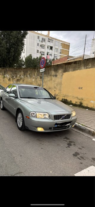 Volvo S80 2004