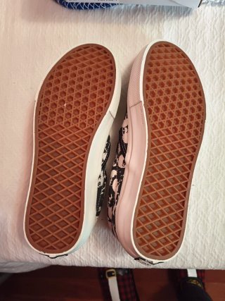 Vans Calaveras Slip-On nuevas sin estrenar