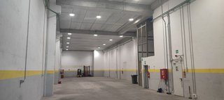 Nave industrial en alquiler en Centre en Badalona