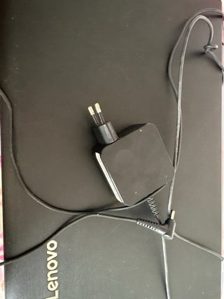 Ordenador portátil Lenovo negro/plateado