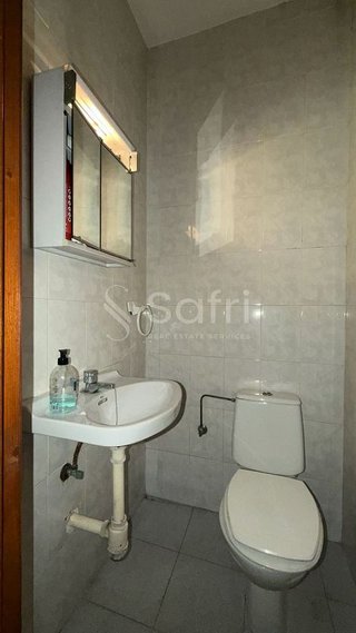 Local comercial en alquiler en Carranque - Haza Cuevas en Málaga