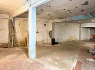 Local comercial en alquiler en Centro - Desierto - Arrontegi en Barakaldo