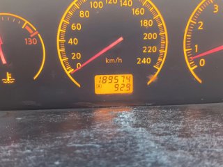 Nissan Primera 2004