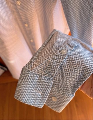 Camisa Calvin Klein Azul Estampada talla 40