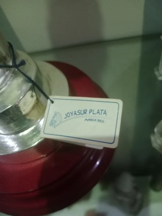 Figura Madre con Bebé - Plata