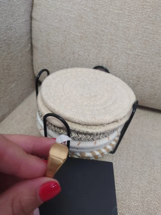 Anillo de acero dorado