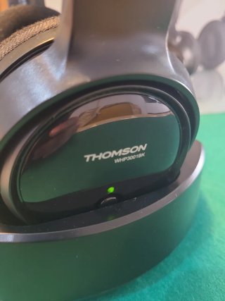 Auriculares Inalámbricos Thomson Negros