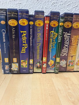 Colección Clásicos Disney VHS y DVD