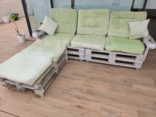 Sofá Palet con Chaiselongue y Mesa