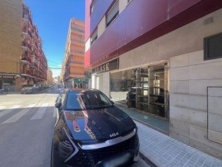 Local comercial en alquiler en Catarroja