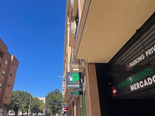 Local comercial en alquiler en Catarroja