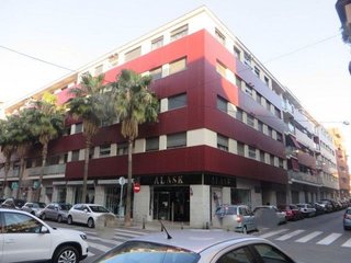 Local comercial en alquiler en Catarroja