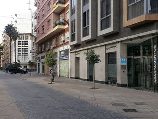 Local comercial en alquiler en Ensanche Centro - Puerto en Málaga
