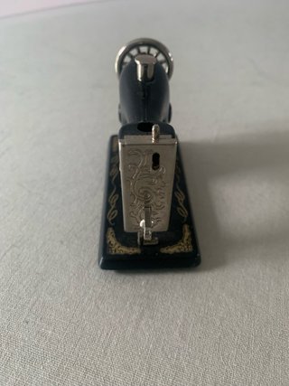 Mechero Colección Máquina Coser
