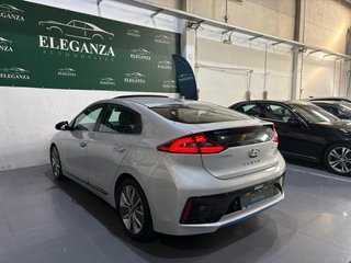 Hyundai IONIQ  unico propietario todos los extras