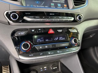 Hyundai IONIQ  unico propietario todos los extras