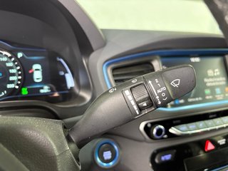 Hyundai IONIQ  unico propietario todos los extras