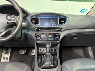 Hyundai IONIQ  unico propietario todos los extras