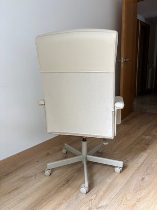 Silla giratoria Ikea Murum beige