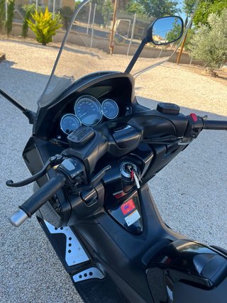 Yamaha Tmax 24.000 km año 2010