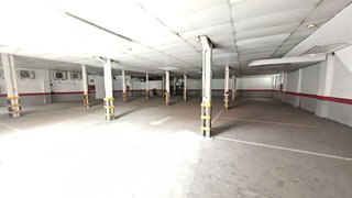 Local comercial en alquiler en Instituts - Ponent - Sota el Camí Ral en Granollers