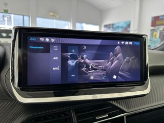 Peugeot 2008 Active BlueHDI 130 S&S EAT8