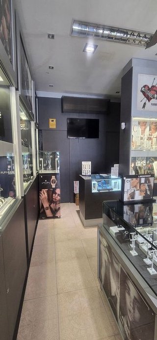 Local comercial en venta en Puerto Marina en Benalmádena