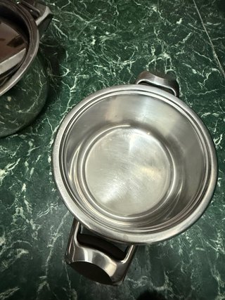 7 Ollas, 2 sartenes y 1 tapas de cocina