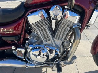 Suzuki Intruder 1400 Custom