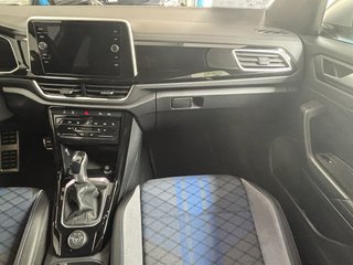 Volkswagen T-Roc 2023